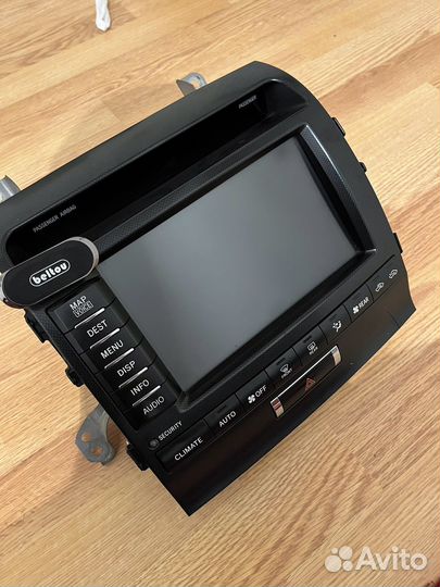 Монитор ланкрузер 200