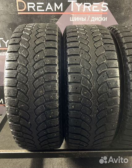 Bridgestone Blizzak Spike-01 215/65 R16