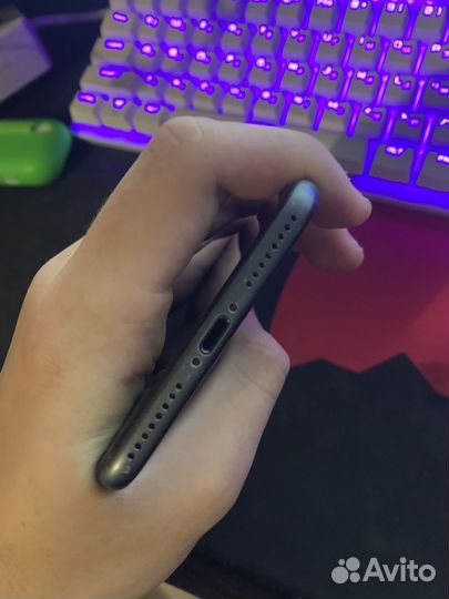 iPhone 8 Plus, 64 ГБ