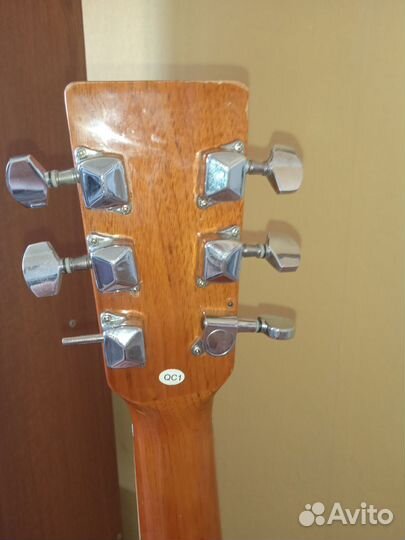 Акустическая гитара homage