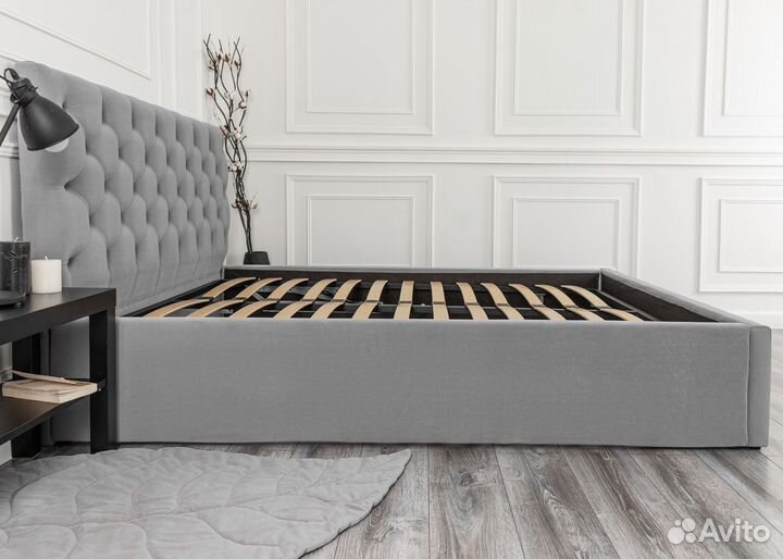 Кровать двуспальная