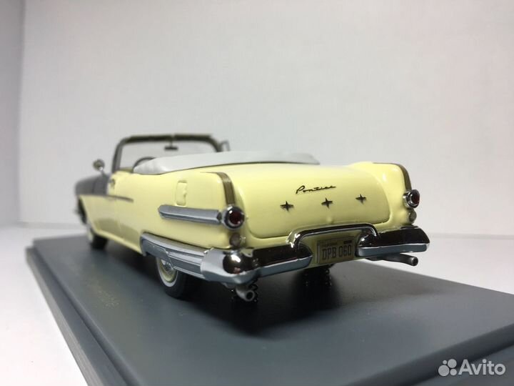 NEO Pontiac Star Chief 1956 1/43