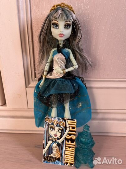 Кукла монстр хай френки штейн