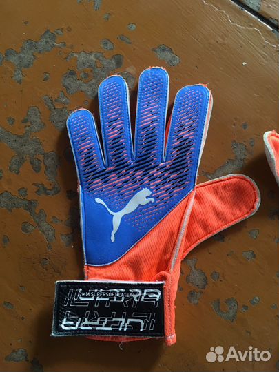 Вратарские перчатки puma