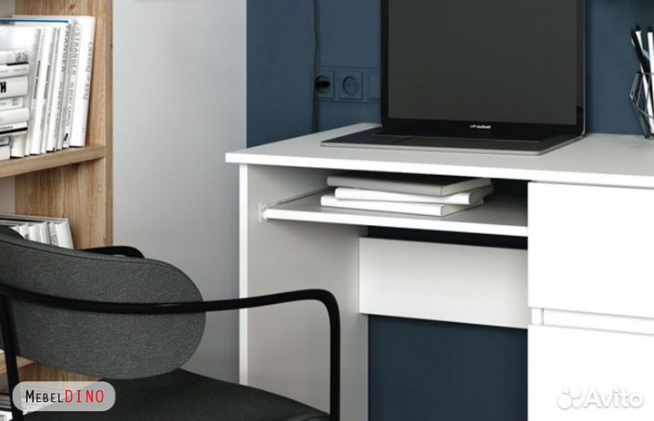 Стол компьютерный