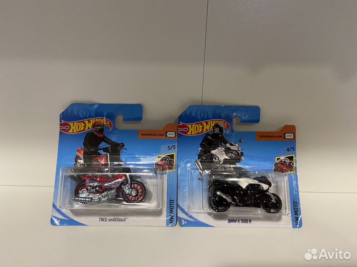 Машинка хот вилс (Hot Wheels)