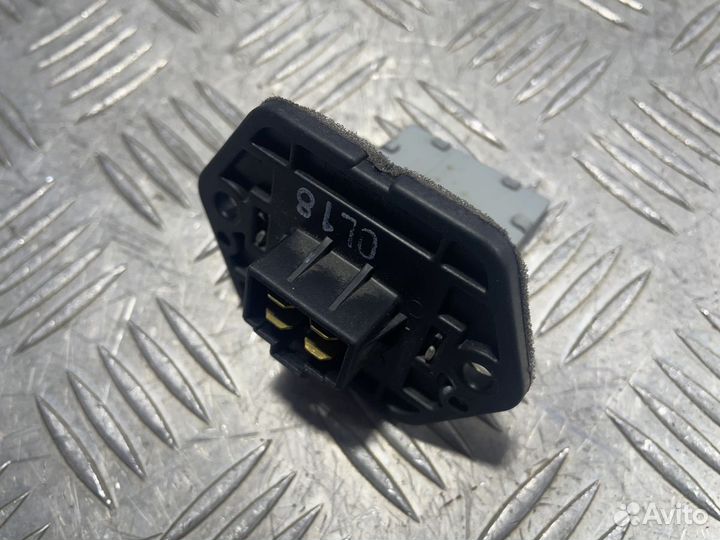 Резистор отопителя Kia Rio (JB) II рестайлинг (200