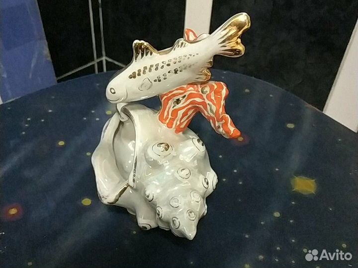 Статуэтка - пепельница Дулево