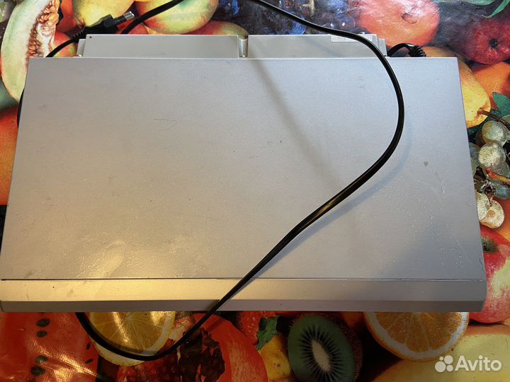 Видеомагнитофон vitek