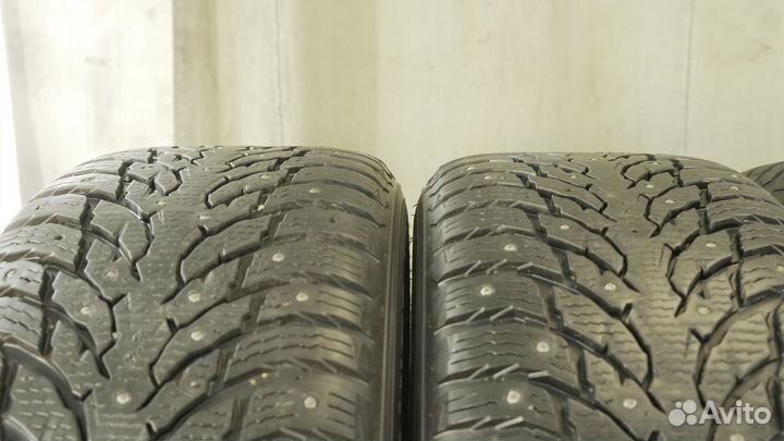 Nokian Tyres Hakkapeliitta 9 SUV 275/50 R20 113T