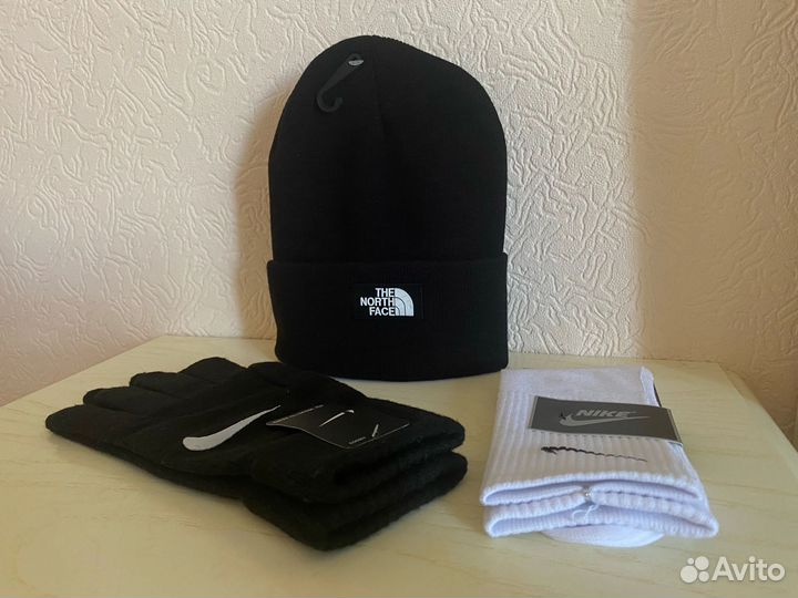 Зимний Комплект 3В1 Шапка TNF и перчатки nike