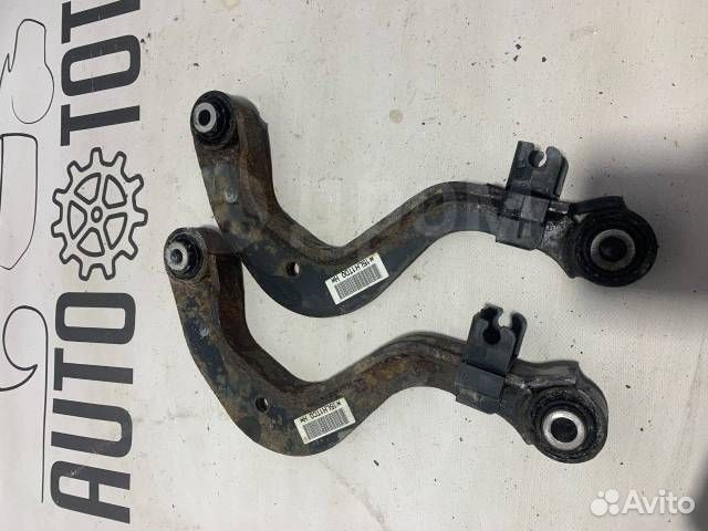 Рычаг подвески задний правый Volkswagen Passat B6