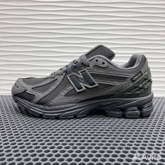 Кроссовки New Balance 1906R мужские