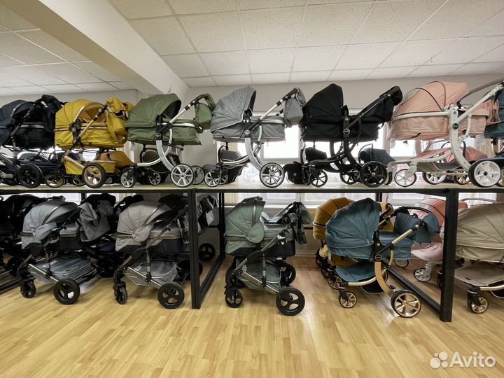 Коляска 3 в 1 и 2 в 1 новая