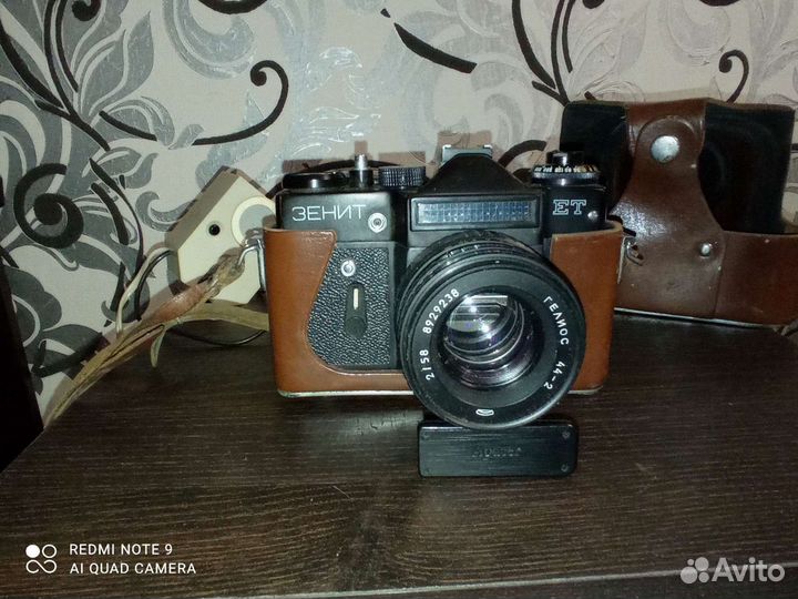 Фотоаппарат Зенит ET б/у с вспышкой
