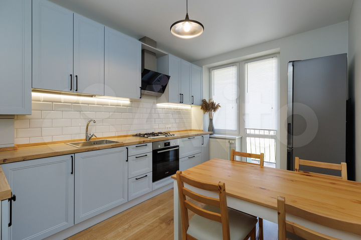 2-к. квартира, 65 м², 4/4 эт.