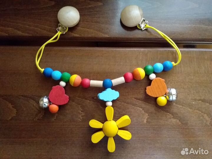 Погремушка растяжка на коляску кроватку