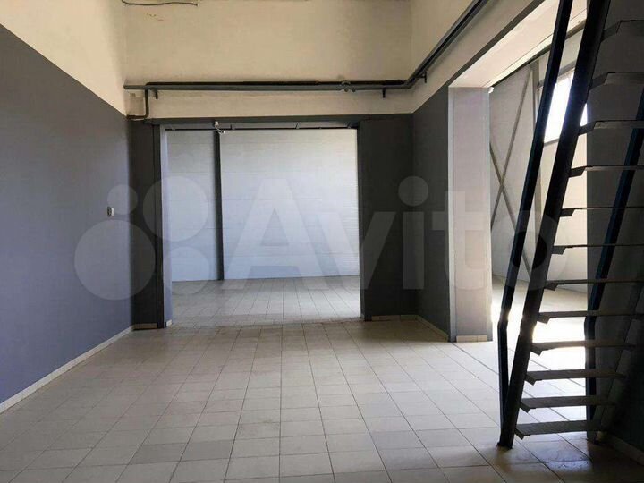 Склад, 366.4 м²