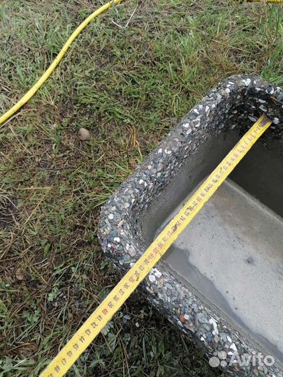 Вазон для сада