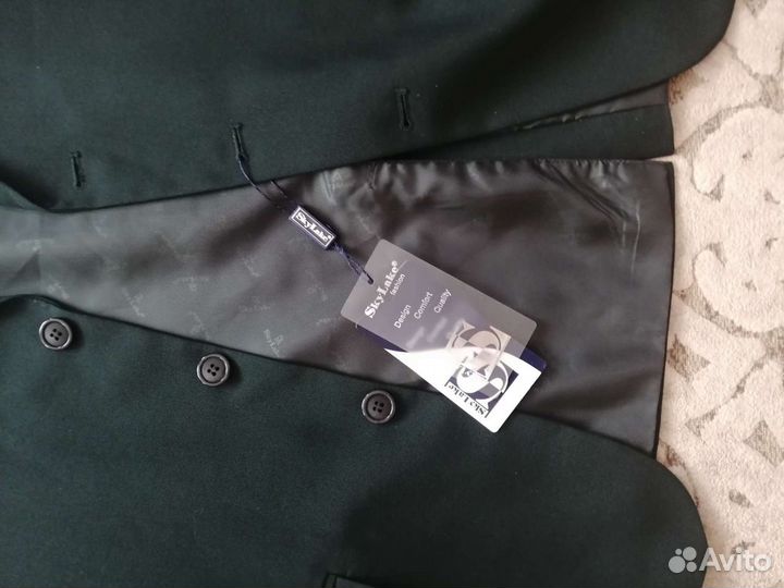 Новый школьный пиджак