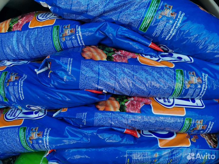 Корм для собак Мираторг и Дилли чаппи