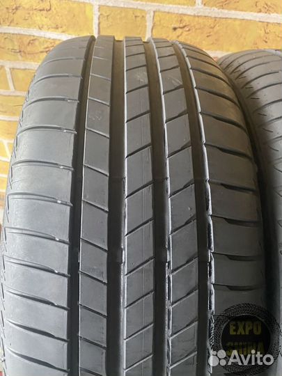 Bridgestone Turanza T005 225/40 R18