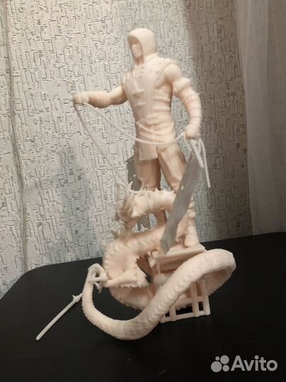 Скорпион фигурка