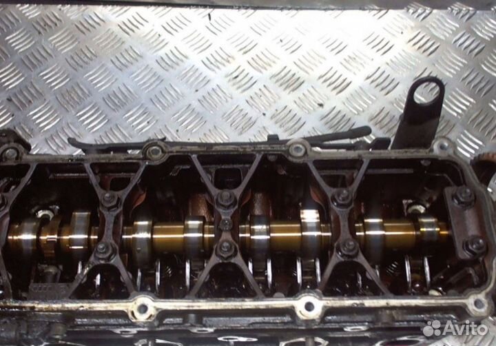 Головка блока Volkswagen Touran 1.6 BGU