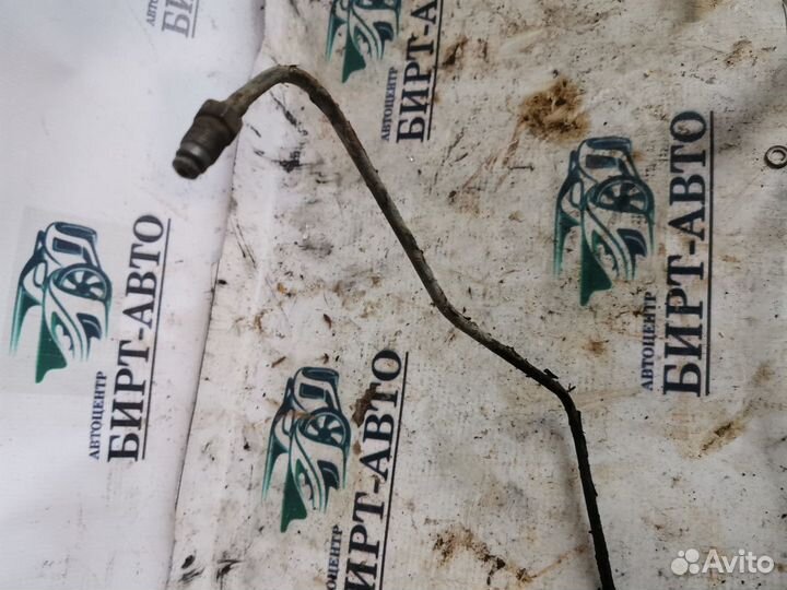 Передняя правая тормозная трубка Nissan Almera G15
