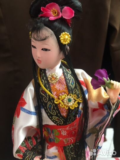 Коллекционная кукла