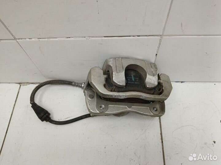 Суппорт передний правый Exeed LX T1C