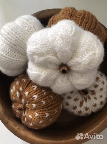 Тыква вязанная декор