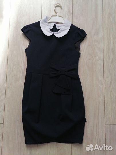 Школьная форма, платья для девочки 134 пакетом