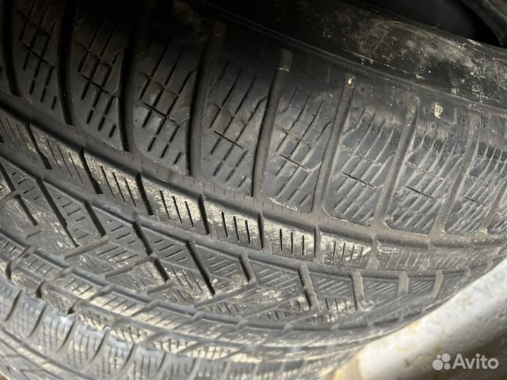 Pirelli Scorpion Winter 295/45 R20