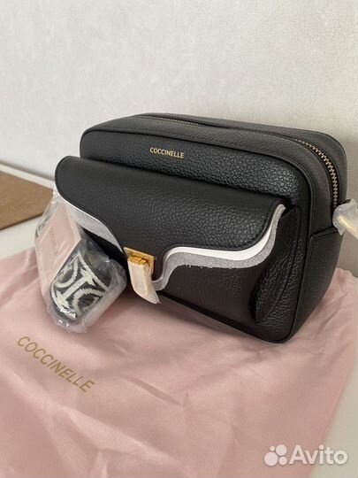 Сумка Coccinelle Beat Soft Ribb из Германии