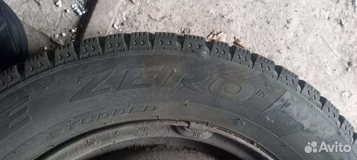 Pirelli Ice Zero 185/65 R15