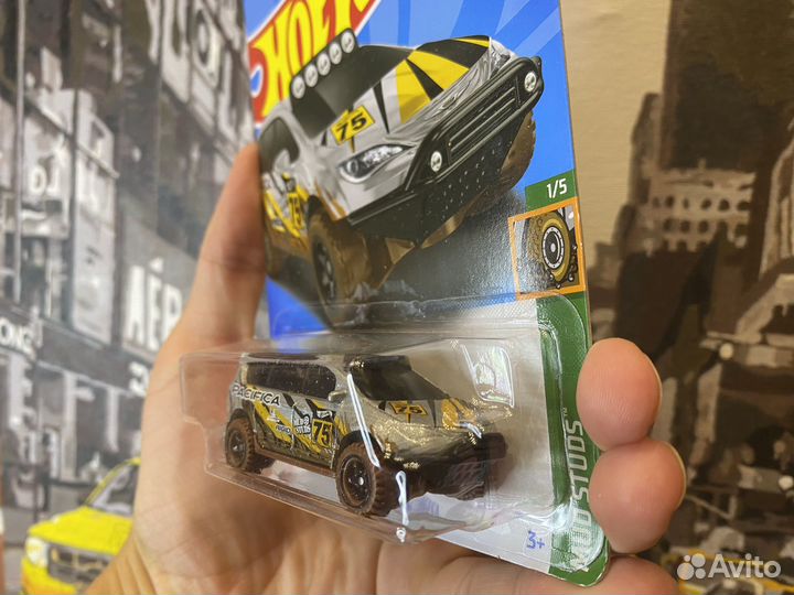 Hot Wheels Chrysler Pacifica