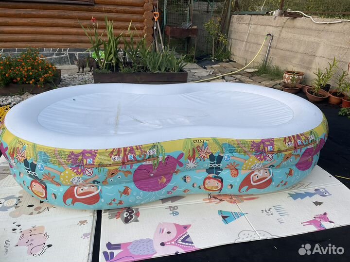 Надувной бассейн intex