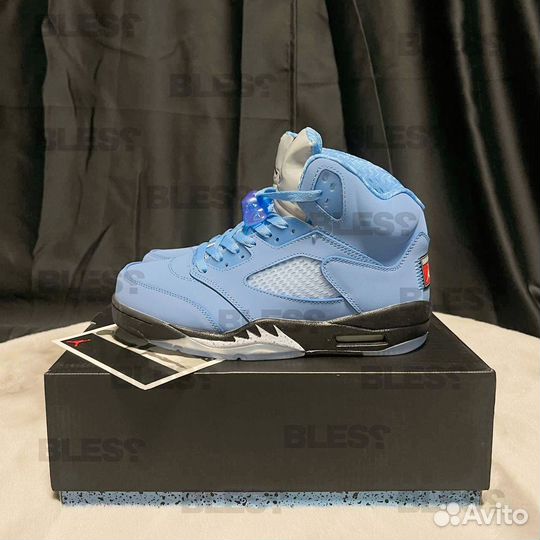 Nike Air Jordan 5 Retro UNC University Blue