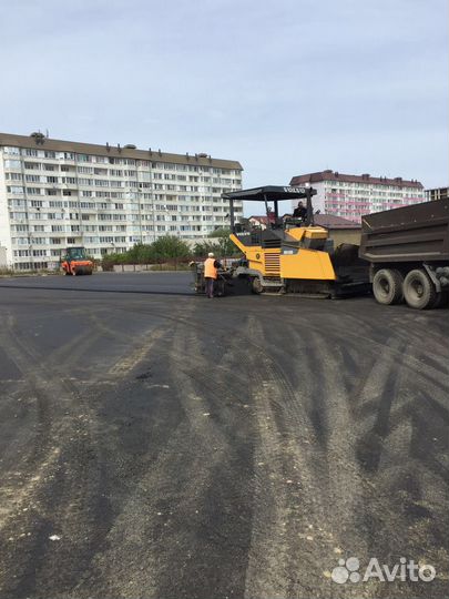 Асфальта двора и тратуар Плитка