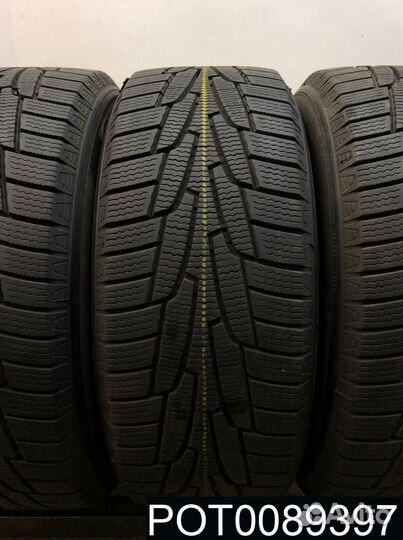 Kumho I'Zen KW31 235/55 R17 99R
