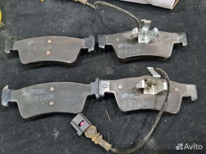 Задние колодки Volkswagen