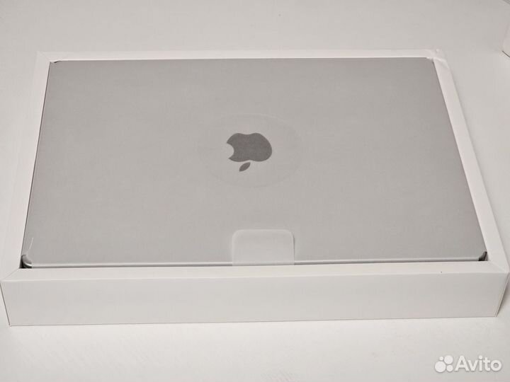 Apple MacBook Pro 16 m1 16/1Tb