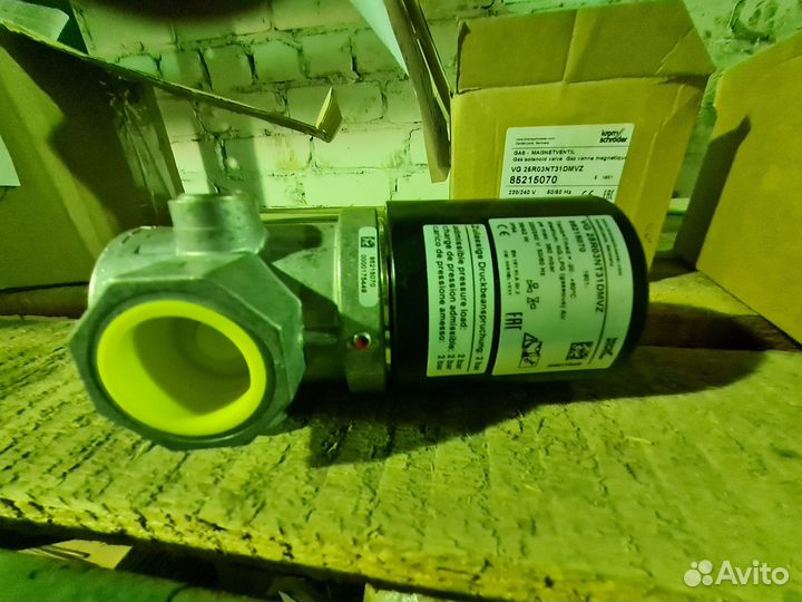 Газовый клапан VG 25R03NT31dmvz Kromschroder VG