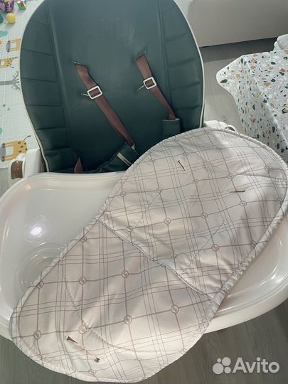 Стульчик для кормления happy baby berny v2