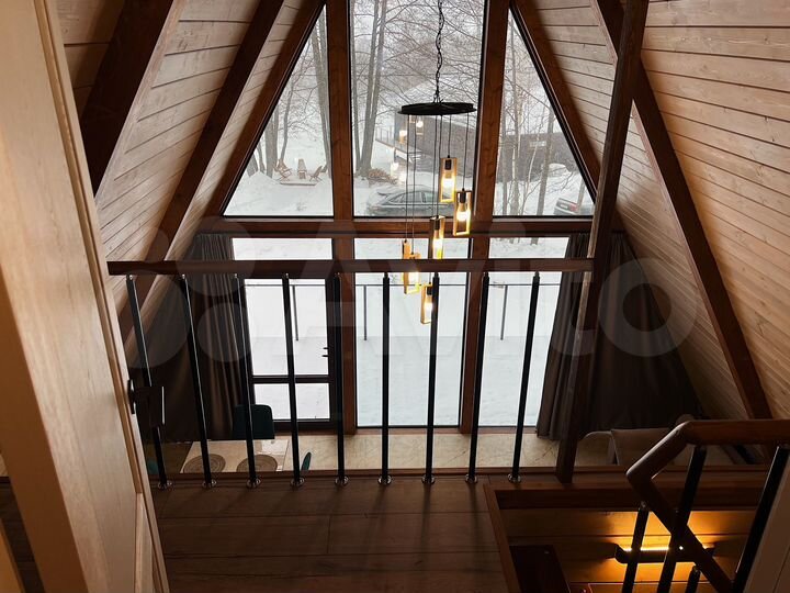 Дом 95 м² на участке 10 га