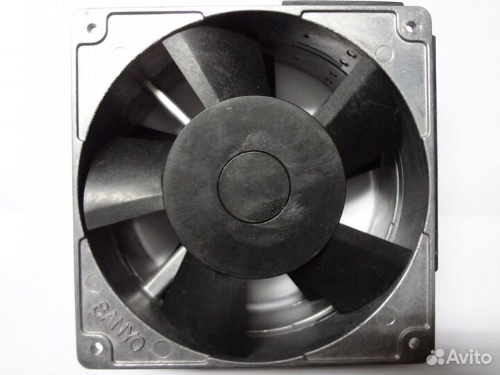 Вентилятор охлаждения 110-220 вольт и 12 вольт