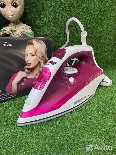 Утюг Redmond RI-C262