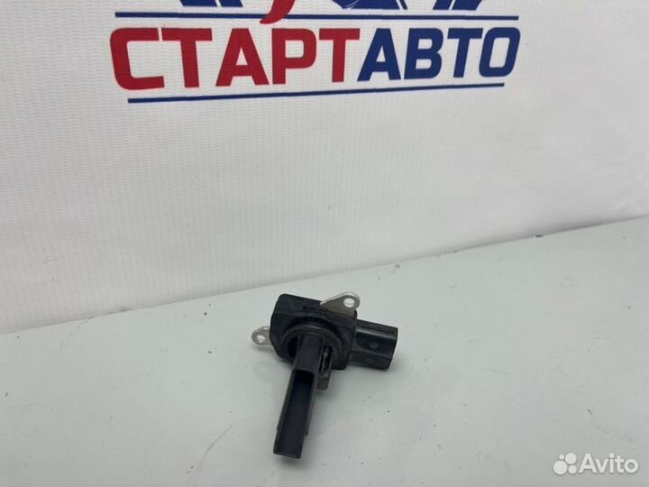 Датчик массового расхода воздуха Toyota Corolla