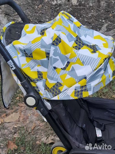 Коляска прогулочная